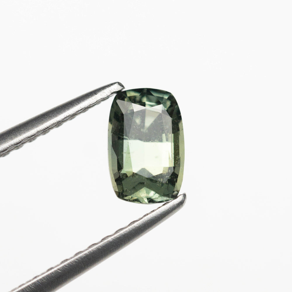 0.96ct 6.61x4.32x3.50mm Cushion Brilliant Sapphire 23050-01